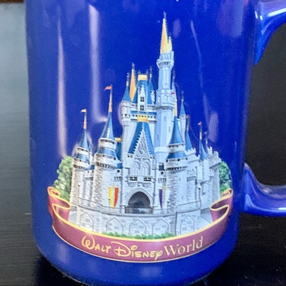 Vintage Walt Disney World Magic Kingdom 3D Embossed Mug - Picture 2 of 15